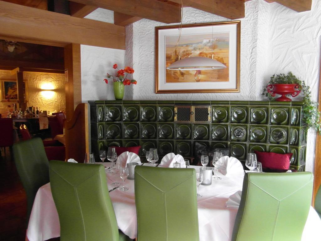 Castello Bianco Hotel Wadern Eksteriør billede