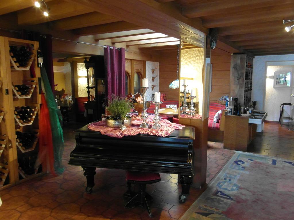 Castello Bianco Hotel Wadern Eksteriør billede