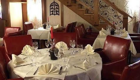 Castello Bianco Hotel Wadern Eksteriør billede